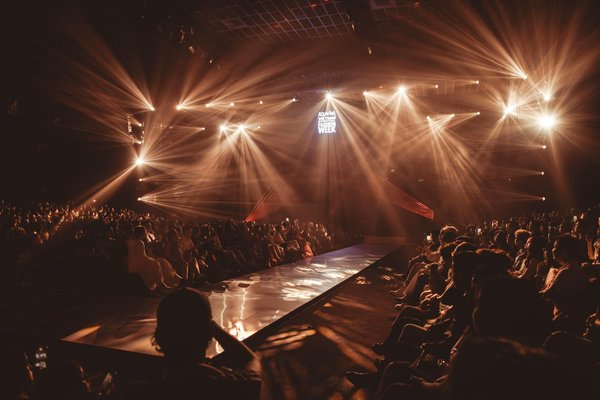 Découvrez la magie des bagues croix pour chaque occasion